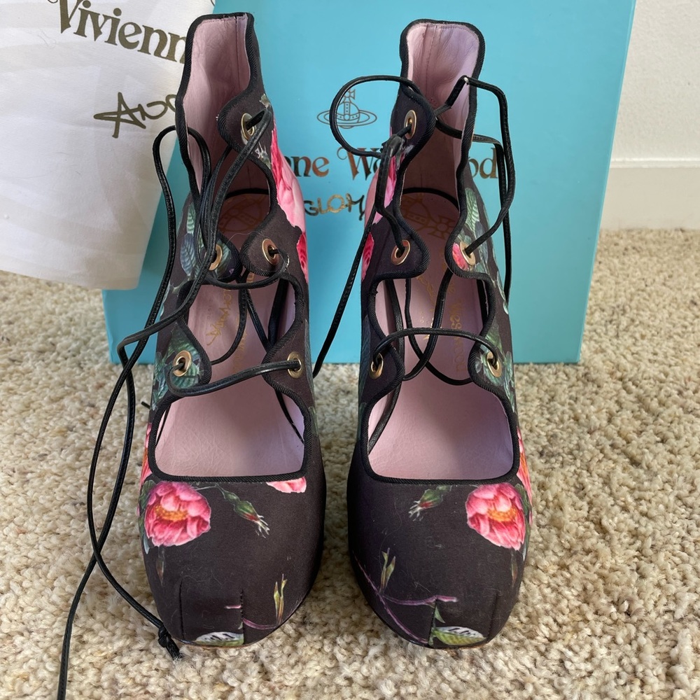 Vivienne Westwood Scarlet Floral Lace-up High Heel Pumps - Picture 2 of 10